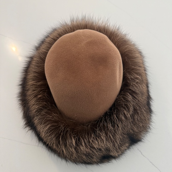 Patricia Underwood Brown Fox Trim Winter Ski Hat main image 4